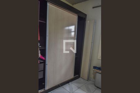 Quarto 01 de casa à venda com 2 quartos, 100m² em Jardim Cordeiro, São Paulo