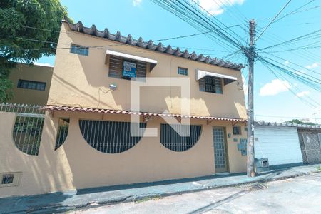 Apartamento para alugar com 60m², 2 quartos e sem vagaFachada