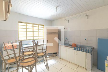Apartamento para alugar com 60m², 2 quartos e sem vaga Apartamento para alugar com 60m², 2 quartos e sem vagaCozinha e Área de Serviço