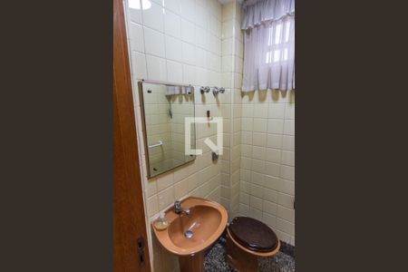 Apartamento à venda com 128m², 3 quartos e 1 vaga Apartamento à venda com 128m², 3 quartos e 1 vagaLavabo