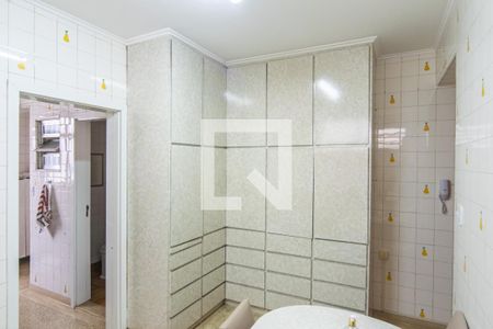 Apartamento à venda com 128m², 3 quartos e 1 vaga Apartamento à venda com 128m², 3 quartos e 1 vagaCozinha