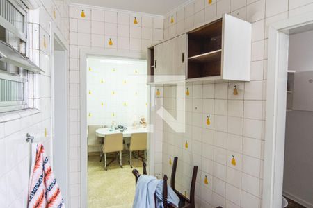 Apartamento à venda com 128m², 3 quartos e 1 vaga Apartamento à venda com 128m², 3 quartos e 1 vagaÁrea de Serviço
