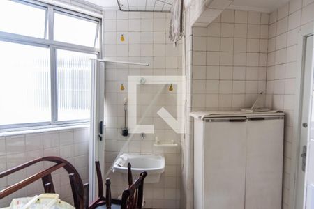 Apartamento à venda com 128m², 3 quartos e 1 vaga Apartamento à venda com 128m², 3 quartos e 1 vagaÁrea de Serviço