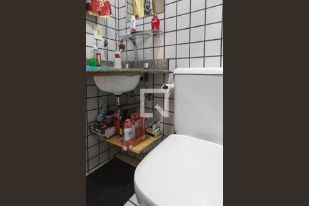 Apartamento à venda com 87m², 2 quartos e 2 vagas Apartamento à venda com 87m², 2 quartos e 2 vagasBanheiro suíte 2