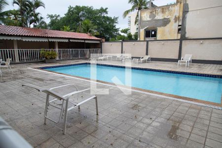 Apartamento à venda com 87m², 2 quartos e 2 vagas Apartamento à venda com 87m², 2 quartos e 2 vagasÁrea comum - piscina