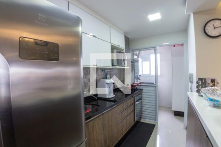 Apartamento à venda com 82m², 2 quartos e 2 vagasCozinha