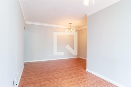 Sala de casa para alugar com 3 quartos, 74m² em Saúde, São Paulo