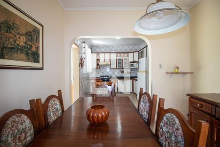 Casa para alugar com 180m², 3 quartos e 2 vagas Casa para alugar com 180m², 3 quartos e 2 vagasCozinha