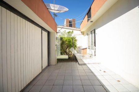 Casa para alugar com 180m², 3 quartos e 2 vagas Casa para alugar com 180m², 3 quartos e 2 vagasPátio
