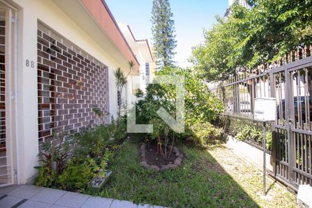 Casa para alugar com 180m², 3 quartos e 2 vagas Casa para alugar com 180m², 3 quartos e 2 vagasPátio