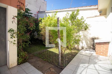 Casa para alugar com 180m², 3 quartos e 2 vagas Casa para alugar com 180m², 3 quartos e 2 vagasPátio