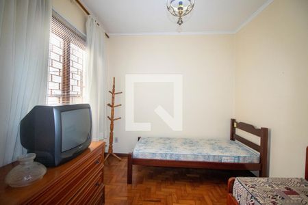 Casa para alugar com 180m², 3 quartos e 2 vagas Casa para alugar com 180m², 3 quartos e 2 vagasQuarto 2