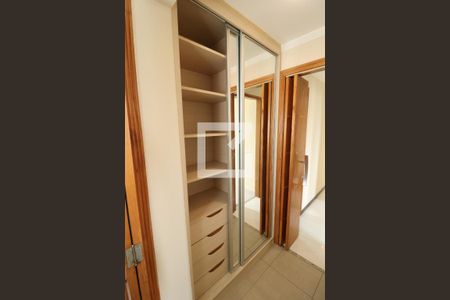 Apartamento para alugar com 70m², 3 quartos e 2 vagasCloset