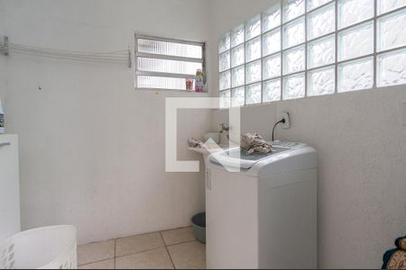 Casa à venda com 160m², 3 quartos e 4 vagas Casa à venda com 160m², 3 quartos e 4 vagasÁrea de Serviço