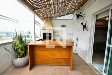 Apartamento para alugar com 141m², 3 quartos e 2 vagas Apartamento para alugar com 141m², 3 quartos e 2 vagasTerraço
