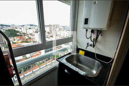 Apartamento para alugar com 141m², 3 quartos e 2 vagas Apartamento para alugar com 141m², 3 quartos e 2 vagasCozinha e Área de Serviço