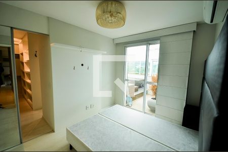 Apartamento para alugar com 141m², 3 quartos e 2 vagas Apartamento para alugar com 141m², 3 quartos e 2 vagasSuíte 2