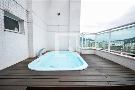 Apartamento para alugar com 141m², 3 quartos e 2 vagas Apartamento para alugar com 141m², 3 quartos e 2 vagasTerraço