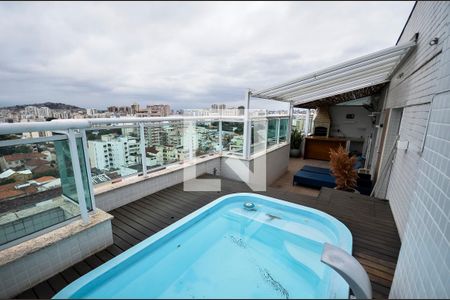 Apartamento para alugar com 141m², 3 quartos e 2 vagas Apartamento para alugar com 141m², 3 quartos e 2 vagasTerraço