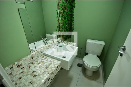 Apartamento para alugar com 141m², 3 quartos e 2 vagas Apartamento para alugar com 141m², 3 quartos e 2 vagasBanheiro 1