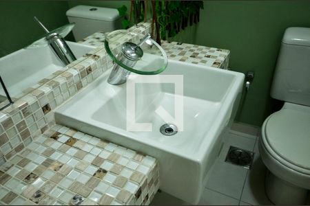 Apartamento para alugar com 141m², 3 quartos e 2 vagas Apartamento para alugar com 141m², 3 quartos e 2 vagasBanheiro 1