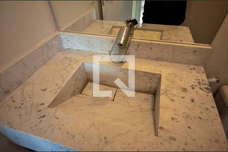 Apartamento para alugar com 141m², 3 quartos e 2 vagas Apartamento para alugar com 141m², 3 quartos e 2 vagasBanheiro 2