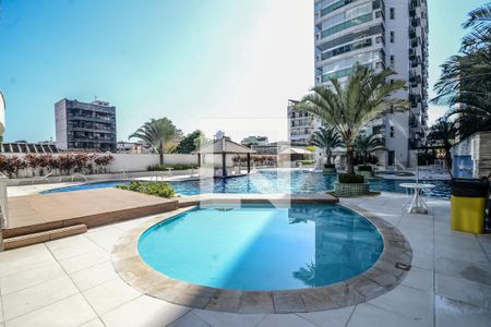 Apartamento para alugar com 141m², 3 quartos e 2 vagas Apartamento para alugar com 141m², 3 quartos e 2 vagasÁrea comum - Piscina