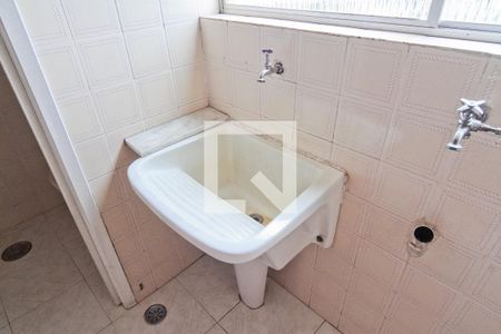 Apartamento à venda com 60m², 2 quartos e 1 vagaÁrea de Serviço