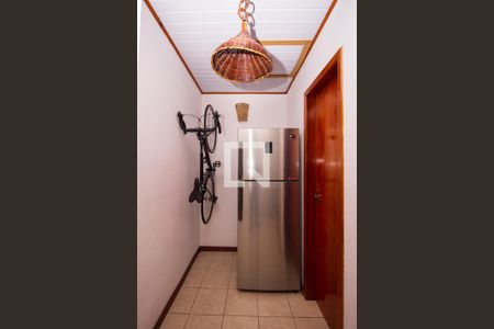 Sala/Cozinha de casa de condomínio para alugar com 1 quarto, 40m² em Guarujá, Porto Alegre