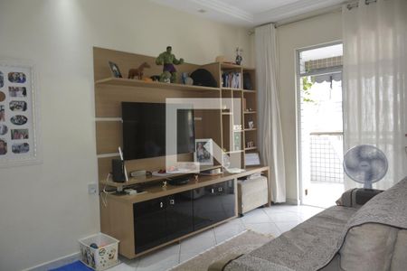 Sala de apartamento para alugar com 2 quartos, 71m² em Jardim Guanabara, Rio de Janeiro