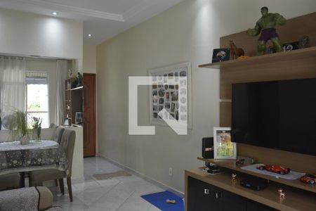 Sala de apartamento para alugar com 2 quartos, 71m² em Jardim Guanabara, Rio de Janeiro