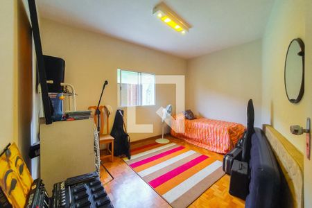 Casa à venda com 210m², 4 quartos e 2 vagas Casa à venda com 210m², 4 quartos e 2 vagasQuarto extra