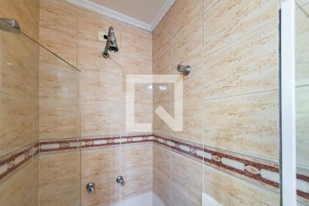 Casa à venda com 210m², 4 quartos e 2 vagas Casa à venda com 210m², 4 quartos e 2 vagasBanheiro da Suíte