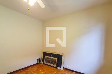 Casa à venda com 210m², 4 quartos e 2 vagas Casa à venda com 210m², 4 quartos e 2 vagasQuarto 2