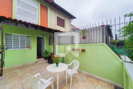 Varanda de casa à venda com 4 quartos, 210m² em Jardim da Glória, São Paulo