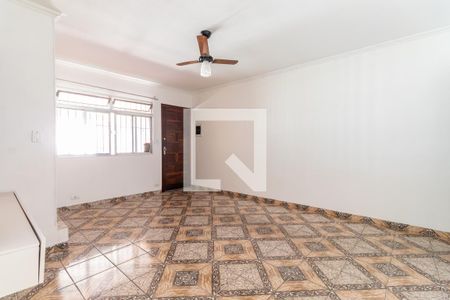 Sala de casa para alugar com 2 quartos, 160m² em Jardim Cristal, São Paulo