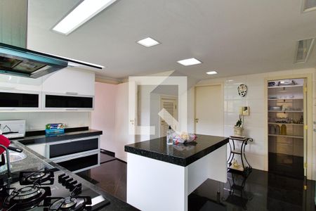 Cozinha de casa à venda com 4 quartos, 848m² em Jardim Viana, São Paulo