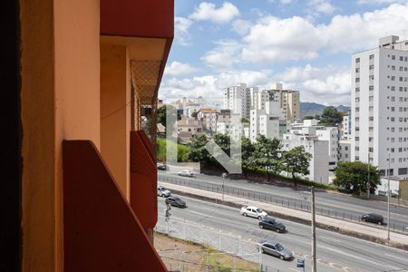 Vista da sala  de apartamento à venda com 3 quartos, 97m² em Graça, Belo Horizonte