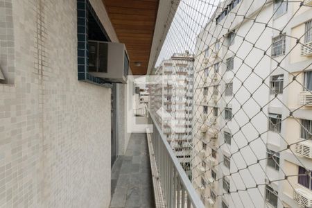 Apartamento à venda com 120m², 4 quartos e 2 vagasVaranda Quarto 1