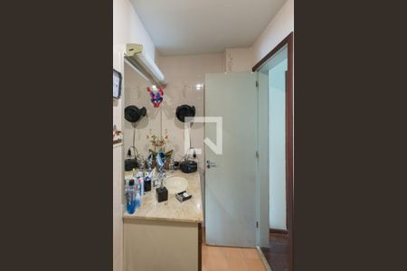Apartamento à venda com 120m², 4 quartos e 2 vagasBanheiro