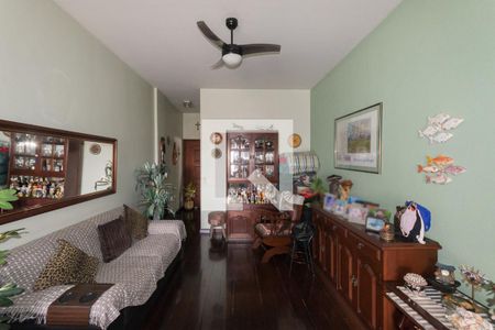 Apartamento à venda com 120m², 4 quartos e 2 vagasSala