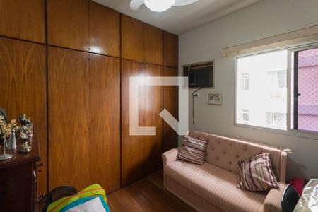 Apartamento à venda com 120m², 4 quartos e 2 vagasQuarto 2