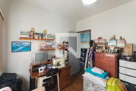 Apartamento à venda com 120m², 4 quartos e 2 vagasQuarto 2