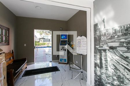 Apartamento para alugar com 58m², 2 quartos e 1 vaga Apartamento para alugar com 58m², 2 quartos e 1 vagaÁrea comum - Hall
