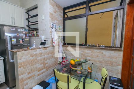 Apartamento à venda com 57m², 2 quartos e 1 vaga Apartamento à venda com 57m², 2 quartos e 1 vagaCozinha