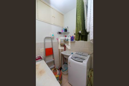 Apartamento à venda com 57m², 2 quartos e 1 vaga Apartamento à venda com 57m², 2 quartos e 1 vagaÁrea de Serviço