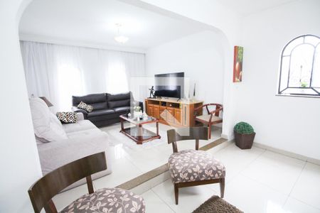 Sala de casa à venda com 4 quartos, 200m² em Vila Guaca, São Paulo