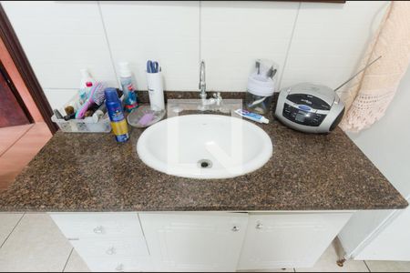 Casa à venda com 199m², 3 quartos e 2 vagasBanheiro