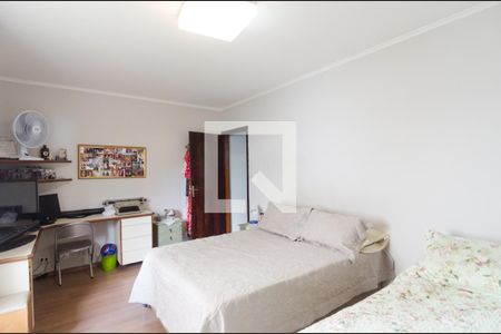 Casa à venda com 199m², 3 quartos e 2 vagasQuarto 3