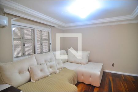 Sala de TV de apartamento à venda com 4 quartos, 460m² em Centro, Canoas